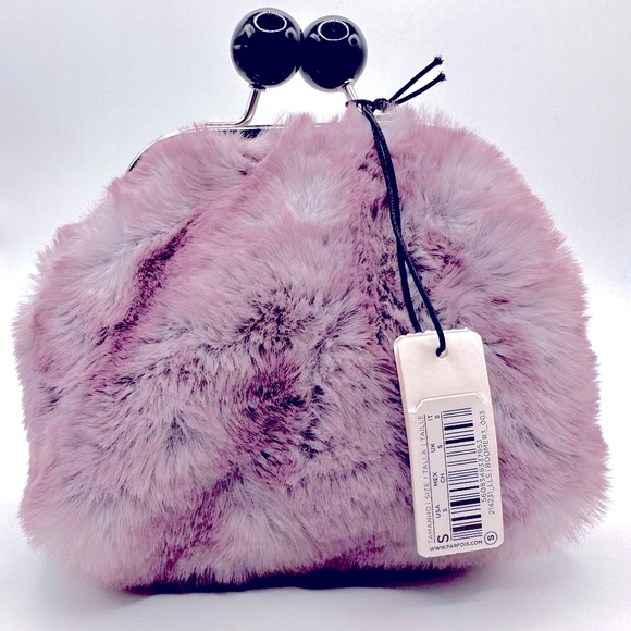 NWT VERY CUTE FUR EFFECT COIN PURSE - Picture 2 of 8